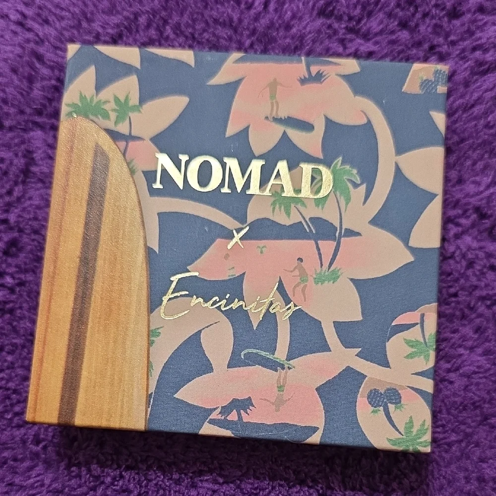 NWOB~ Nomad Intense Eyeshadow Palette~ Encintas Surf Shack